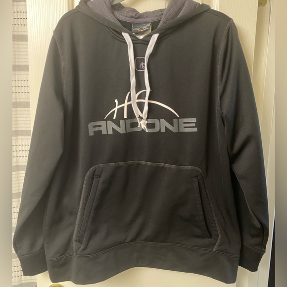 AND1  AND ONE Black Men's Basketball Hoodie Size Medium - Picture 1 of 16